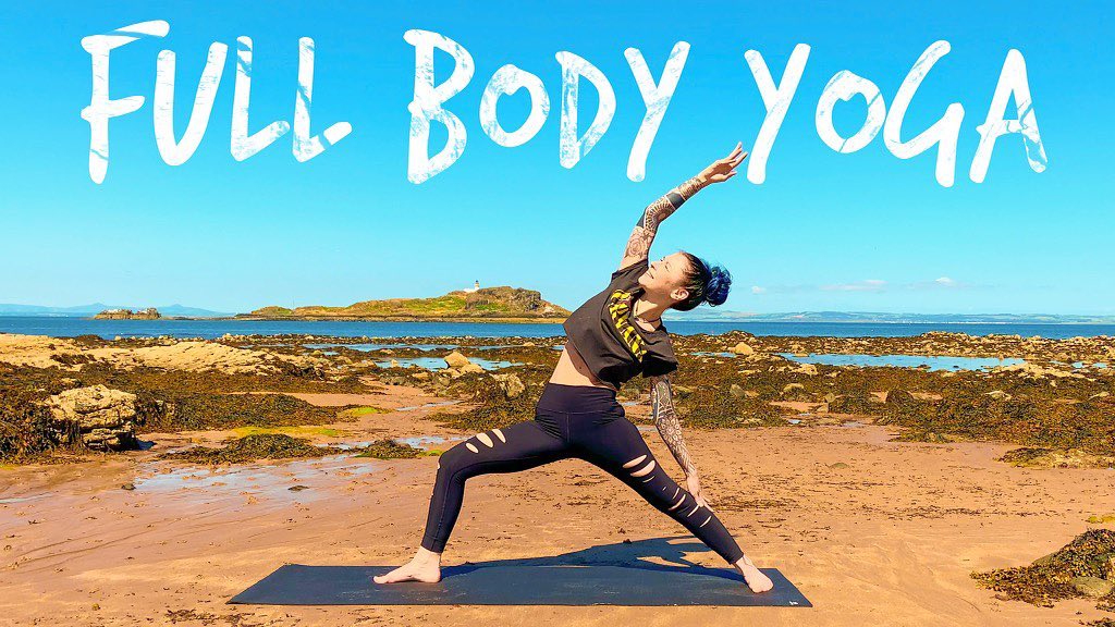 yoga at the beach reversed warrior